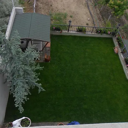 Irmak Family & * 埃杰阿巴德