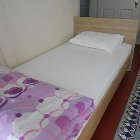 Irmak Family & 埃杰阿巴德